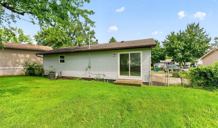 2491 Brocton Ct, Columbus, OH 43219 - 3 Beds, 1 Bath