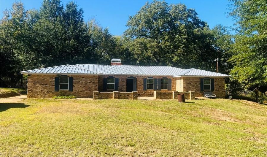 18061 E State Highway 64 Hwy, Arp, TX 75750 - 3 Beds, 2 Bath