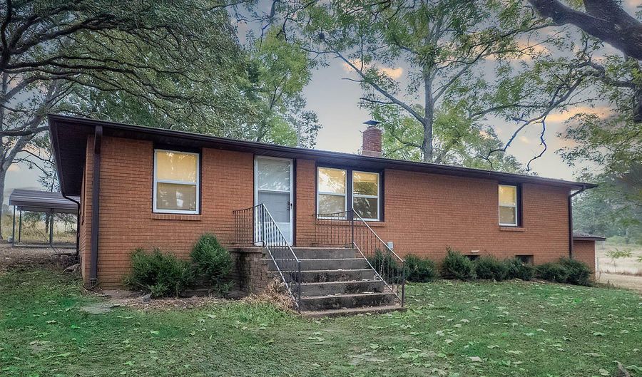 1350 County Road 405, Alton, MO 65606 - 3 Beds, 1 Bath