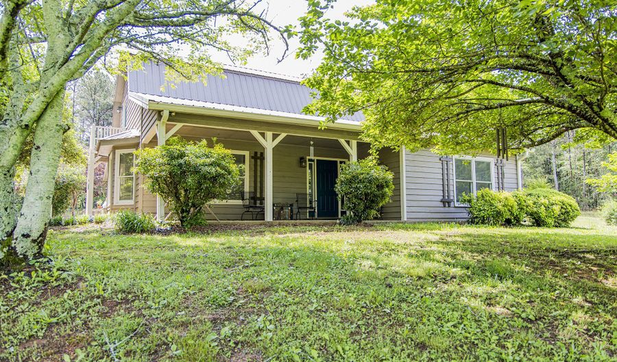 40 Wesley, Adairsville, GA 30103 - 3 Beds, 2 Bath