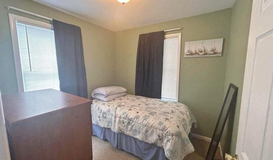 511 14th Ave Rear, Belmar, NJ 07719 - 2 Beds, 1 Bath