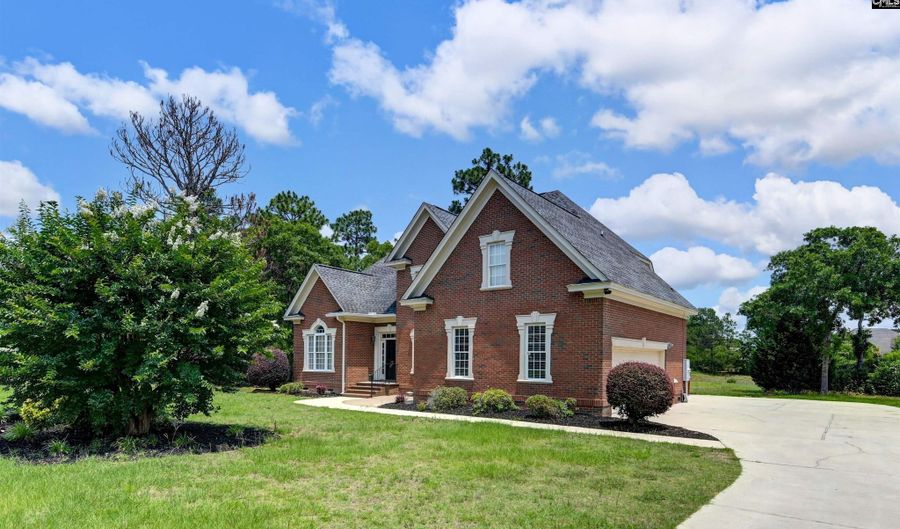 601 Cartgate Cir, Blythewood, SC 29016 - 5 Beds, 4 Bath