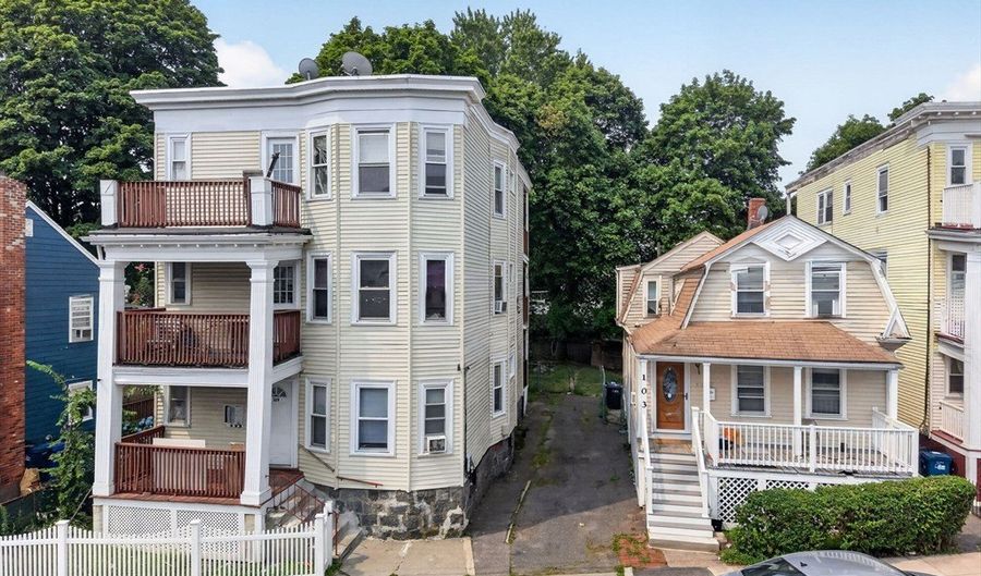 109 Capen St, Boston, MA 02124 - 9 Beds, 3 Bath