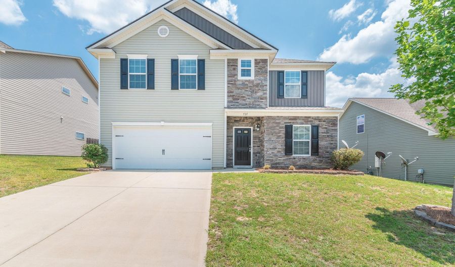 737 Jericho Ct, Aiken, SC 29801 - 4 Beds, 3 Bath