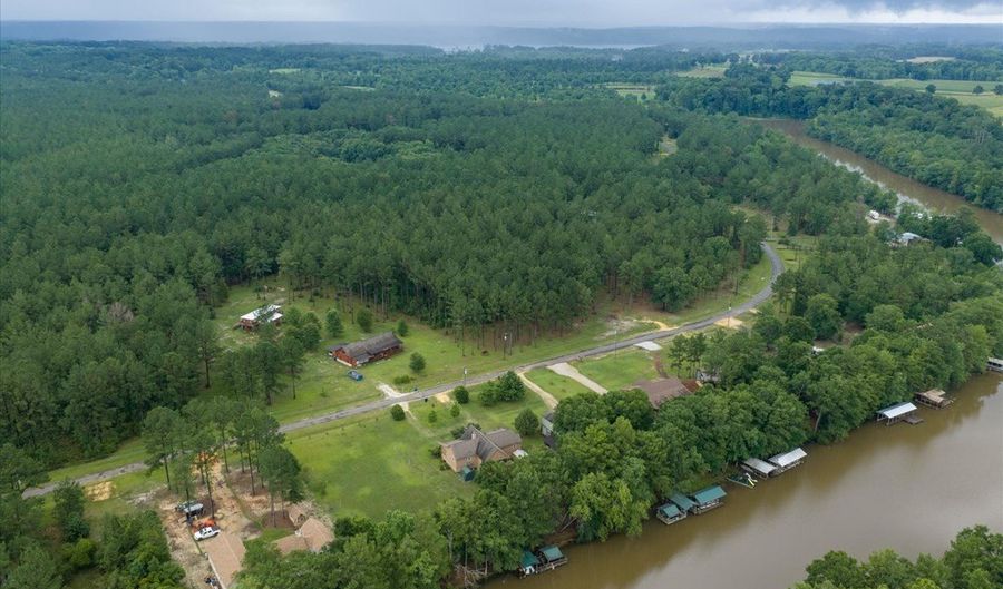 28786 Harbor Rd, Andalusia, AL 36421 - 4 Beds, 3 Bath