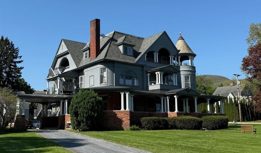 126 Elm St, Bennington, VT 05201 - 0 Beds, 0 Bath