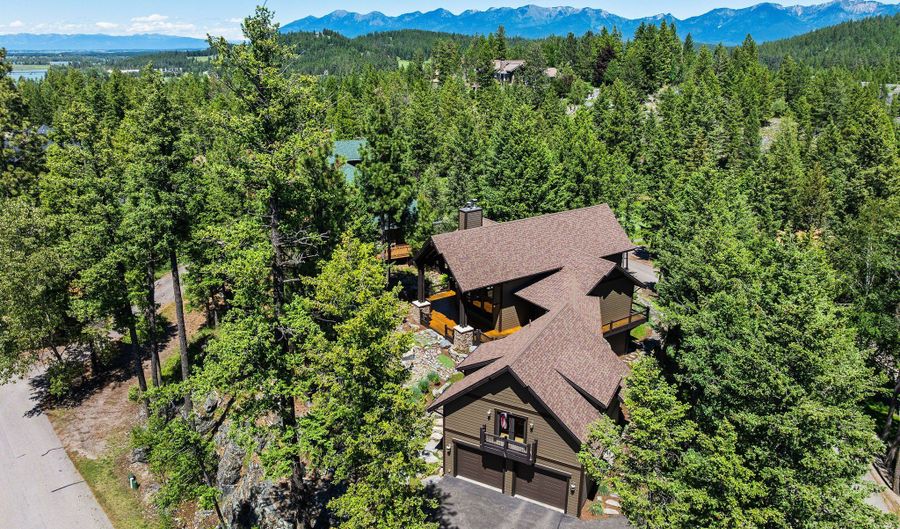 129 Bjork Dr, Bigfork, MT 59911 - 4 Beds, 5 Bath