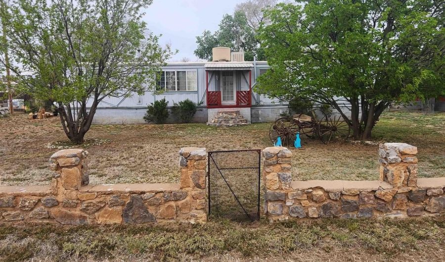 6 Welsh, Arenas Valley, NM 88022 - 3 Beds, 2 Bath