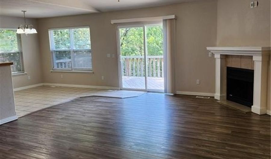 123 Granshire Dr, Bella Vista, AR 72714 - 3 Beds, 2 Bath