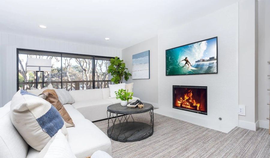 579 S Sierra Ave 17, Solana Beach, CA 92075 - 2 Beds, 3 Bath