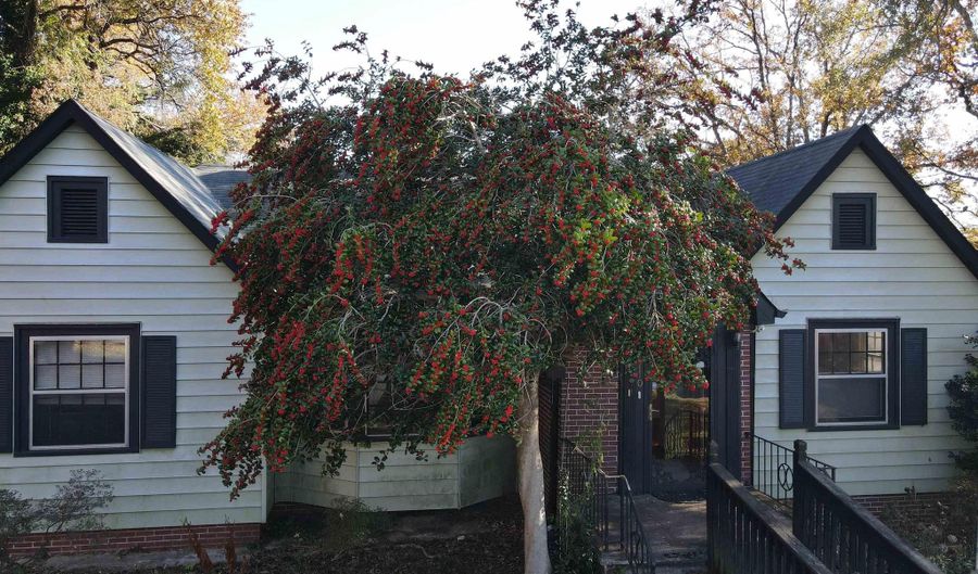 710 E 22ND St, Anniston, AL 36207 - 4 Beds, 2 Bath