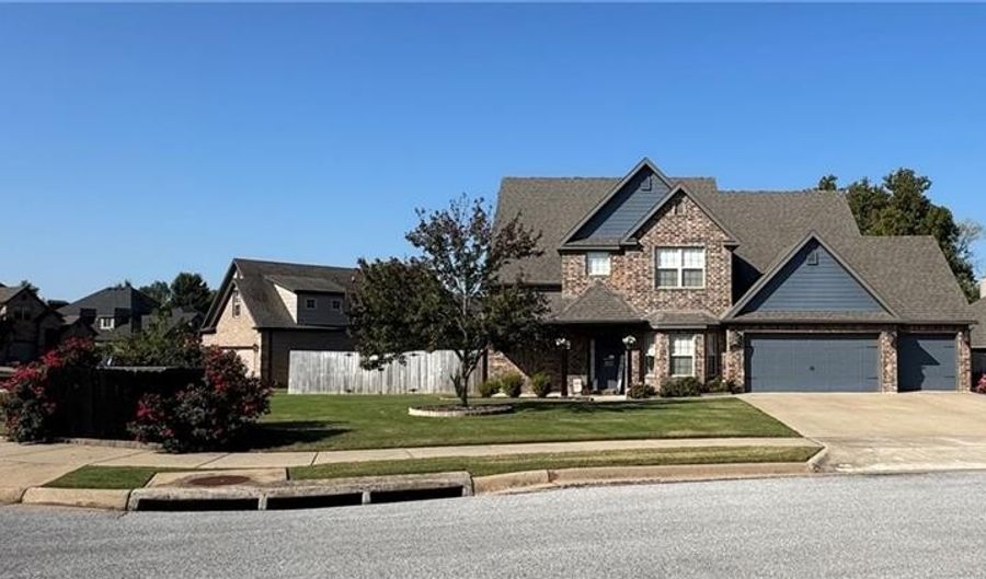 4501 SW Wheatgrass Blvd, Bentonville, AR 72713 - 4 Beds, 4 Bath