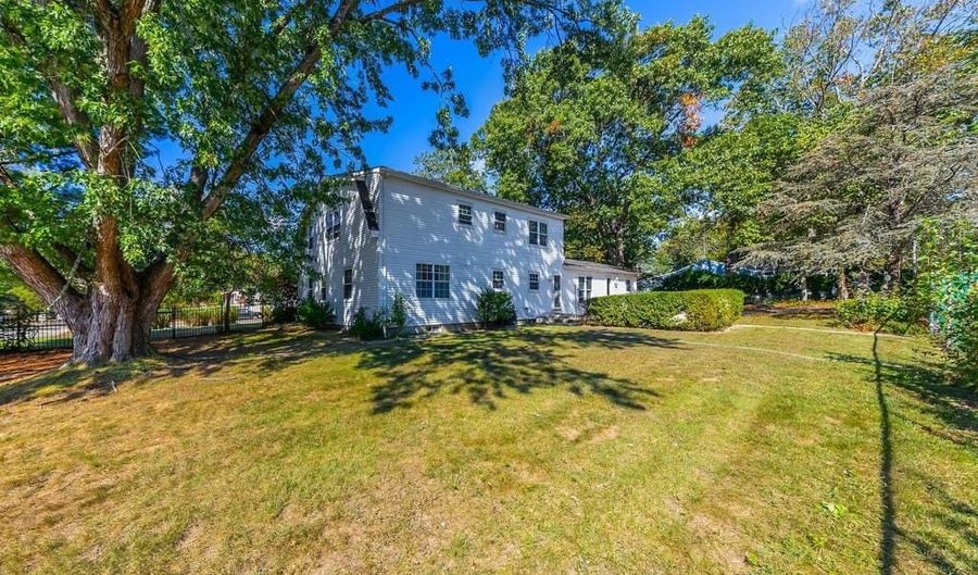 2302 FERNWOOD Ave, Atco, NJ 08004 - 4 Beds, 3 Bath