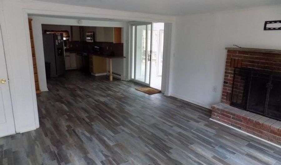 120 Lenape Trl, Albrightsville, PA 18210 - 3 Beds, 2 Bath