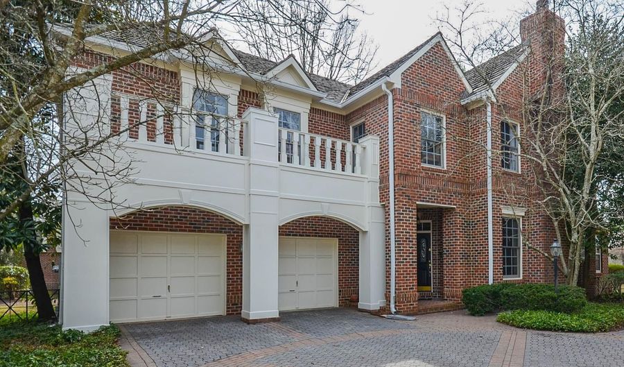 7806 FOX GATE Ct, Bethesda, MD 20817 - 4 Beds, 4 Bath