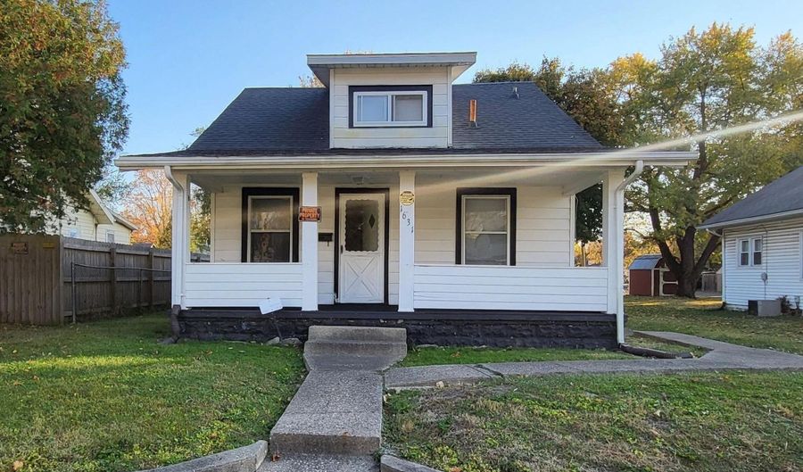 1631 W 14th St, Anderson, IN 46016 - 3 Beds, 2 Bath