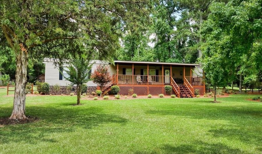 118 Ferguson Rd, Abbeville, SC 29620 - 2 Beds, 2 Bath