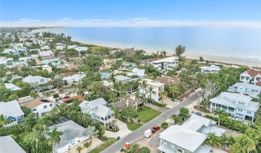 103 SUNSET Ln, Anna Maria, FL 34216 - 3 Beds, 3 Bath