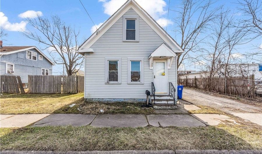 12937 W Erwin Ave, Cleveland, OH 44135 - 2 Beds, 1 Bath