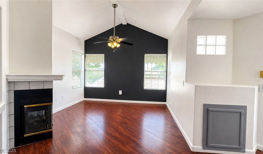 2251 Wigwam Pkwy 925, Henderson, NV 89074 - 1 Beds, 1 Bath
