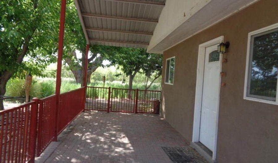 65 Vallejos Rd, Belen, NM 87002 - 3 Beds, 2 Bath