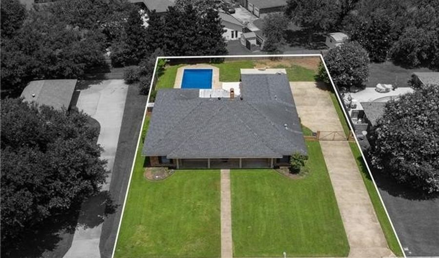 5212 ARGONNE Blvd, Alexandria, LA 71303 - 5 Beds, 4 Bath