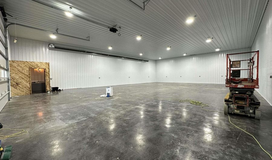 21 11th Ave W, Albia, IA 52531 - 0 Beds, 0 Bath