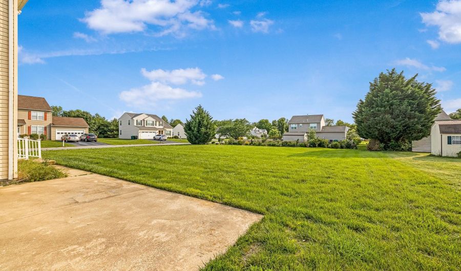 13 SEACROFT Dr, Dover, DE 19904 - 7 Beds, 4 Bath