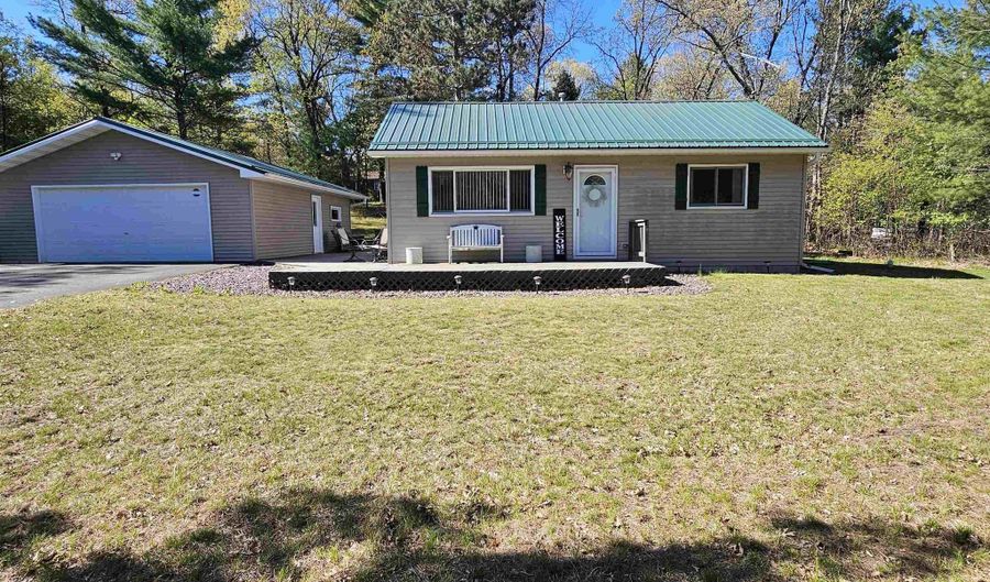 2017 Cypress Dr, Arkdale, WI 54613 - 2 Beds, 1 Bath