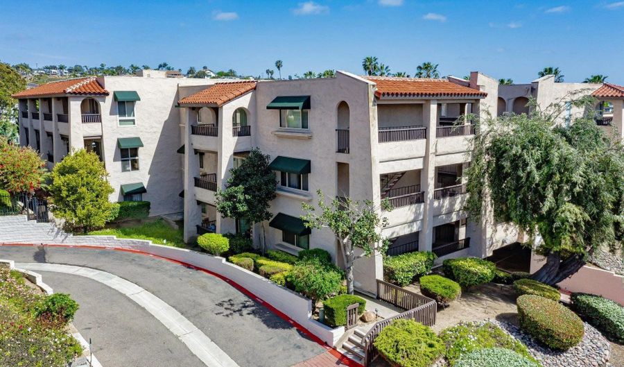 2540 Clairemont Dr 307, San Diego, CA 92117 - 2 Beds, 2 Bath