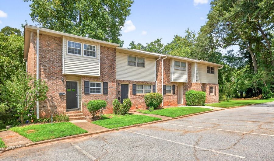 143 Eaglewood 17, Athens, GA 30606 - 3 Beds, 3 Bath