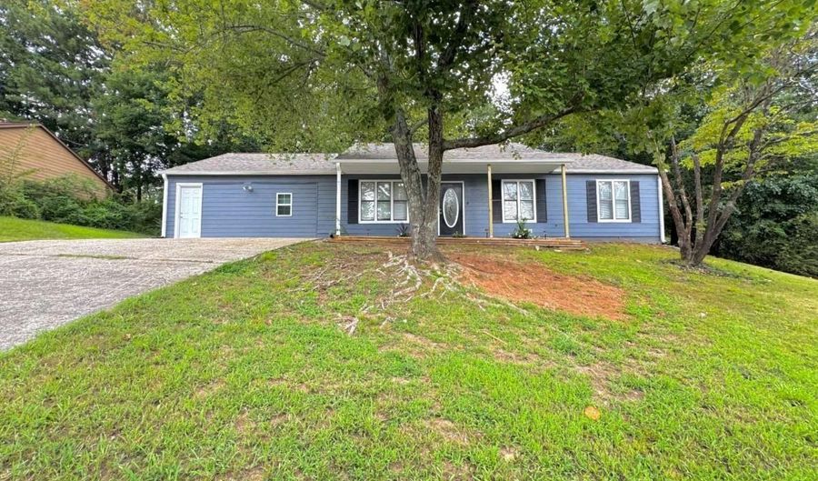 321 Knollwood, Woodstock, GA 30188 - 4 Beds, 3 Bath