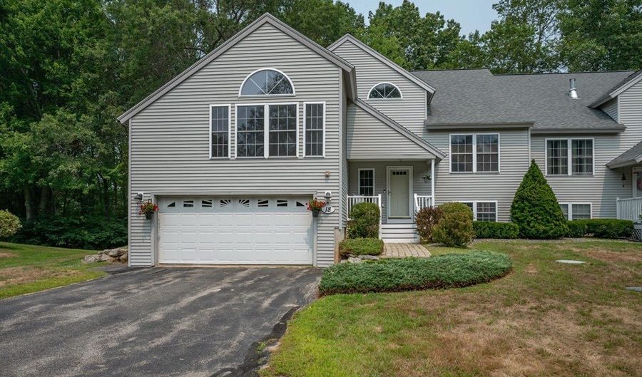 18 Eldon Way A, Atkinson, NH 03811 - 2 Beds, 4 Bath