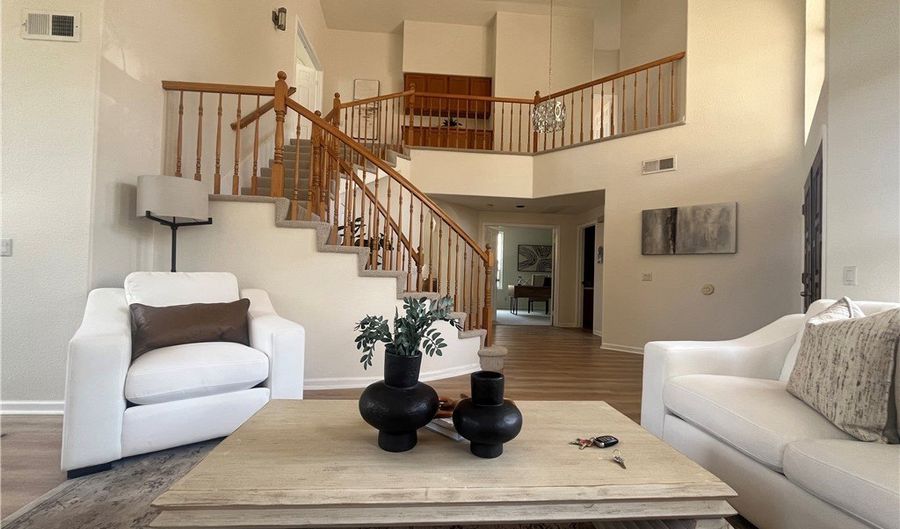 1032 Felicidad, Fallbrook, CA 92028 - 5 Beds, 3 Bath
