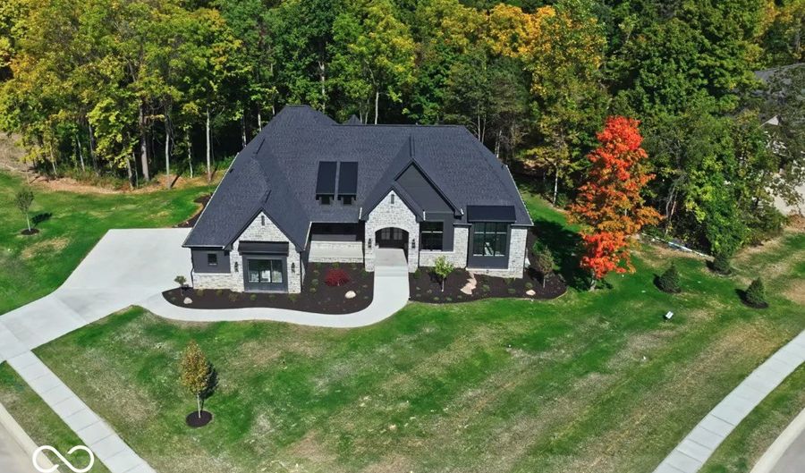 5564 Stonewood Ct, Bargersville, IN 46106 - 6 Beds, 4 Bath