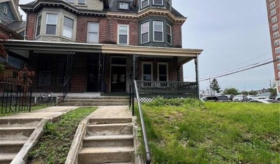 1426 W Walnut St 2, Allentown, PA 18102 - 5 Beds, 2 Bath