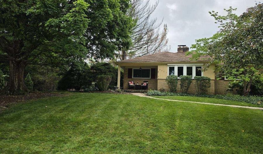 8357 Richland Dr, Anderson Twp., OH 45255 - 4 Beds, 2 Bath