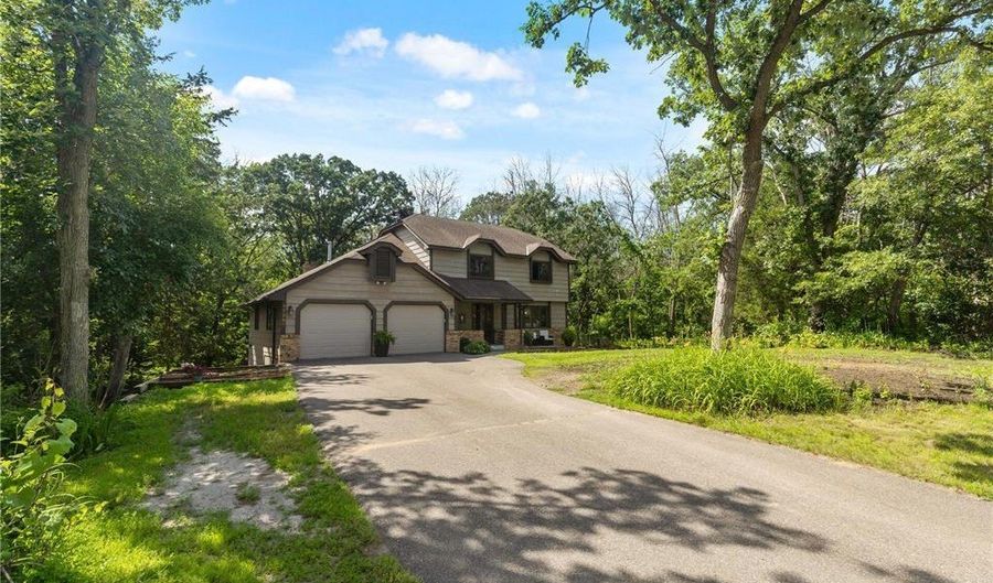 17208 Woodbine St NW, Andover, MN 55304 - 5 Beds, 4 Bath
