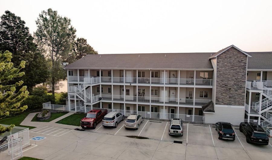 14 Iowa St. B2, Arnolds Park, IA 51331 - 3 Beds, 2 Bath