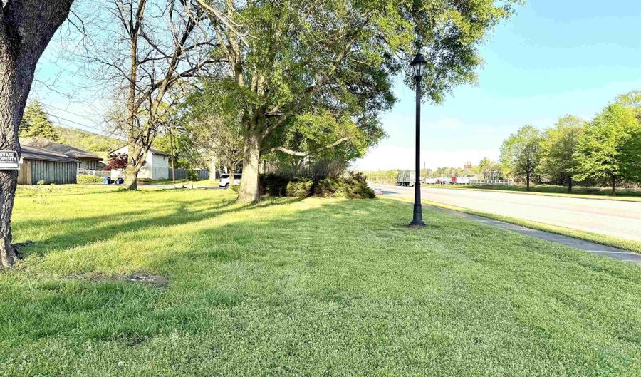12 NE 5th Ave, Attalla, AL 35954 - 0 Beds, 0 Bath