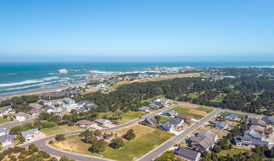 2710 Lincoln Ave SW 200, Bandon, OR 97411 - 0 Beds, 0 Bath