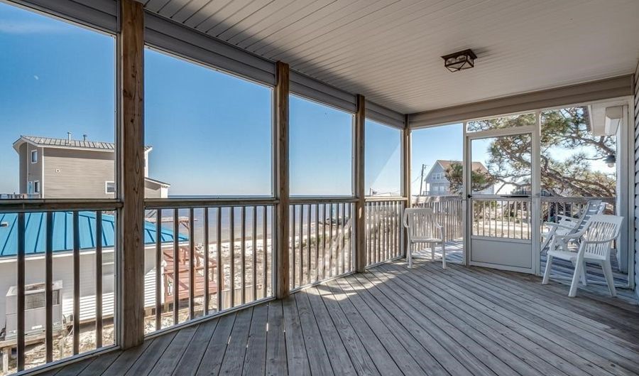 8 Bass St, Alligator Point, FL 32346 - 3 Beds, 2 Bath