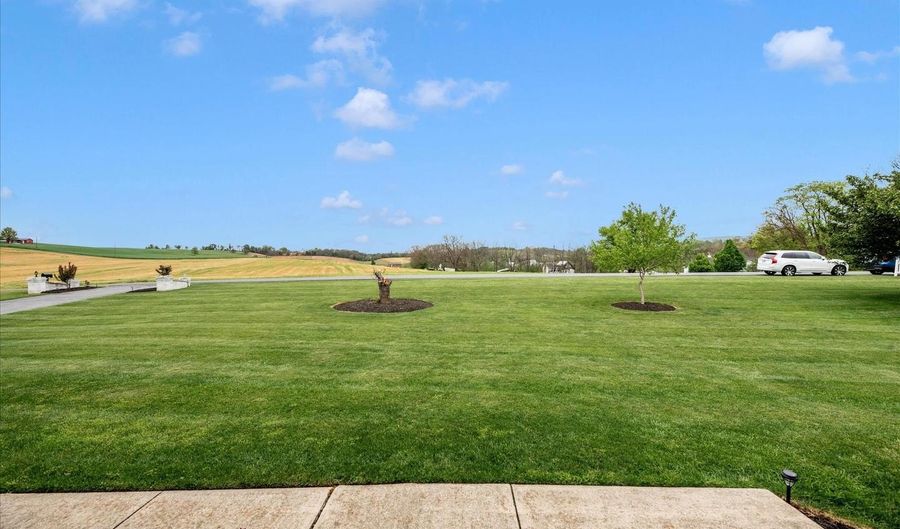 19845 TOMS Rd, Boonsboro, MD 21713 - 3 Beds, 2 Bath