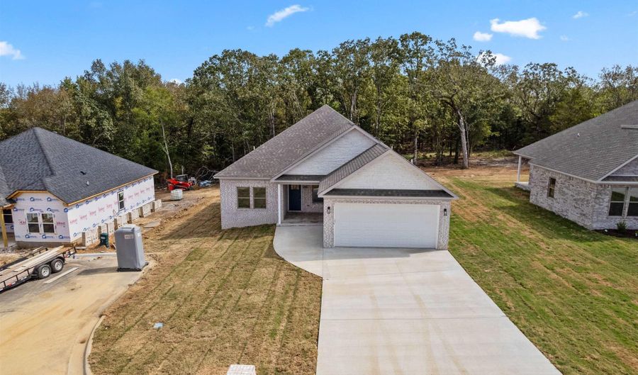 514 Madeleine Cir, Austin, AR 72007 - 4 Beds, 2 Bath