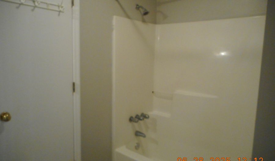 604 Battery Ln, Beaufort, SC 29902 - 2 Beds, 2 Bath