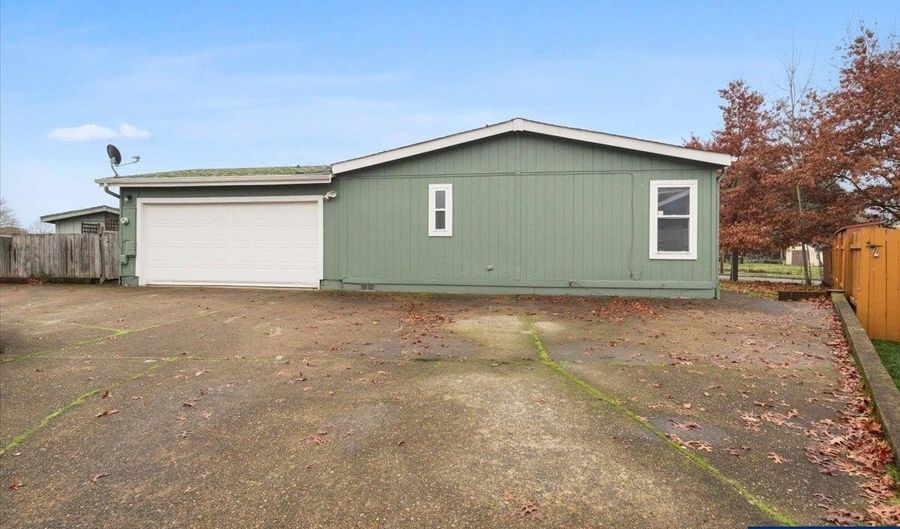 2965 Shortridge Pl SE, Albany, OR 97322 - 3 Beds, 2 Bath