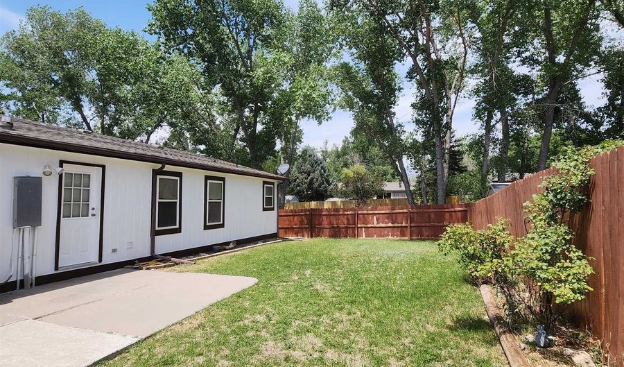 262 E Tamarack Cir, Battlement Mesa, CO 81635 - 3 Beds, 2 Bath