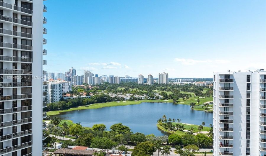 20505 E Country Club Dr PH-38, Aventura, FL 33180 - 2 Beds, 2 Bath