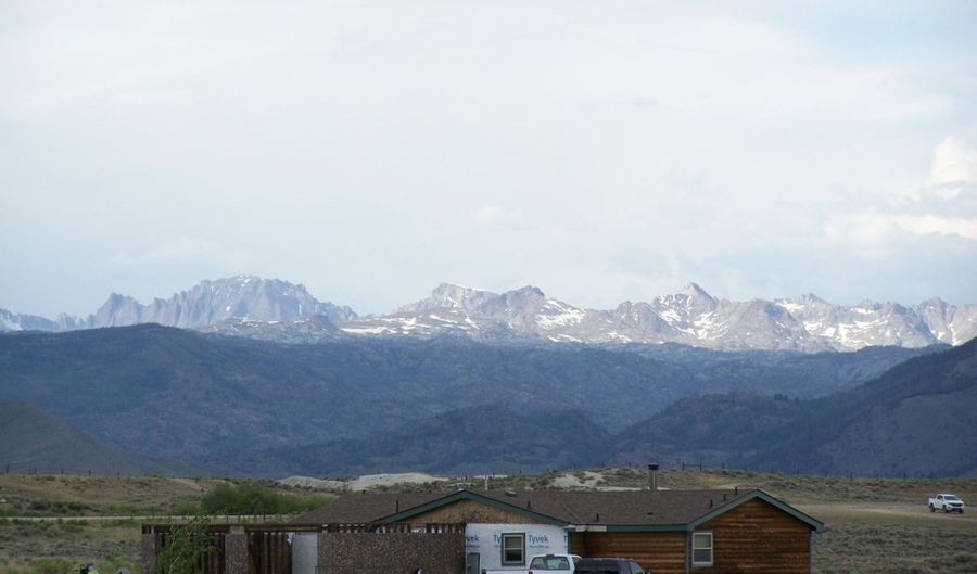 5 E SHOSHONE Trl, Boulder, WY 82923 - 3 Beds, 2 Bath