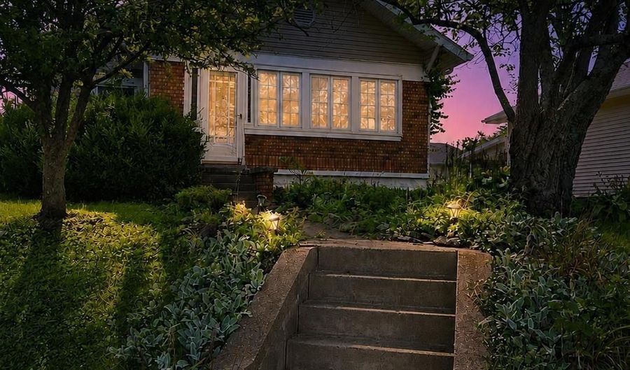 3915 Washington Ave, Bedford, IN 47421 - 3 Beds, 2 Bath